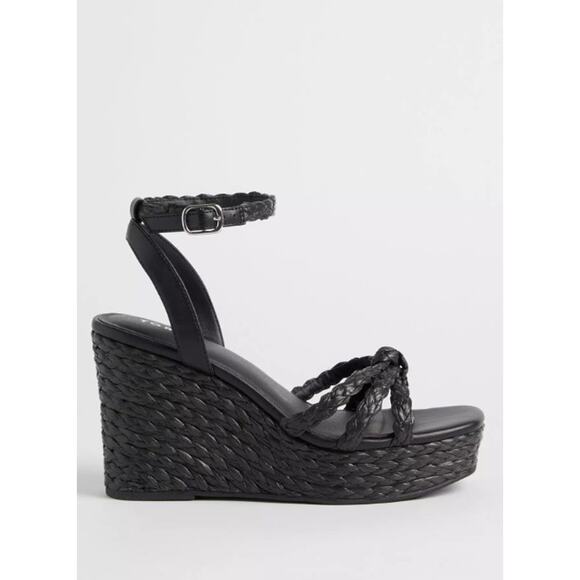 Torrid size 12 WW Black Strappy Raffia Platform Wedge - Picture 4 of 5